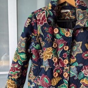 Women's Floral Quilted Puffer Jacket - Multicolor
